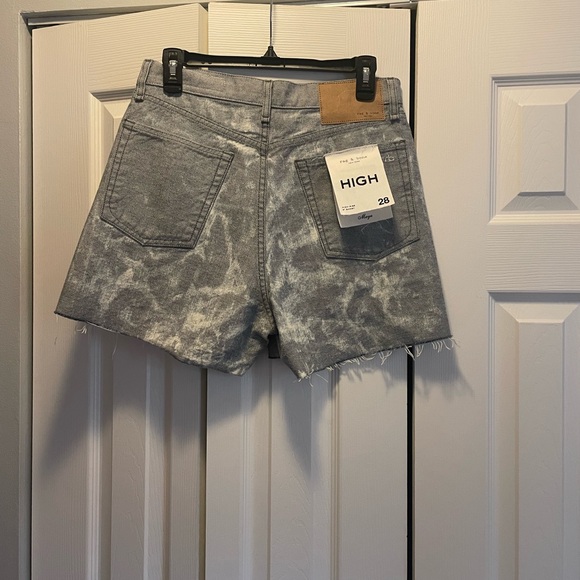 New Rag & Bone Maya High Waist Tie Dye Shorts Light Grey & white Size 28 - Picture 3 of 10